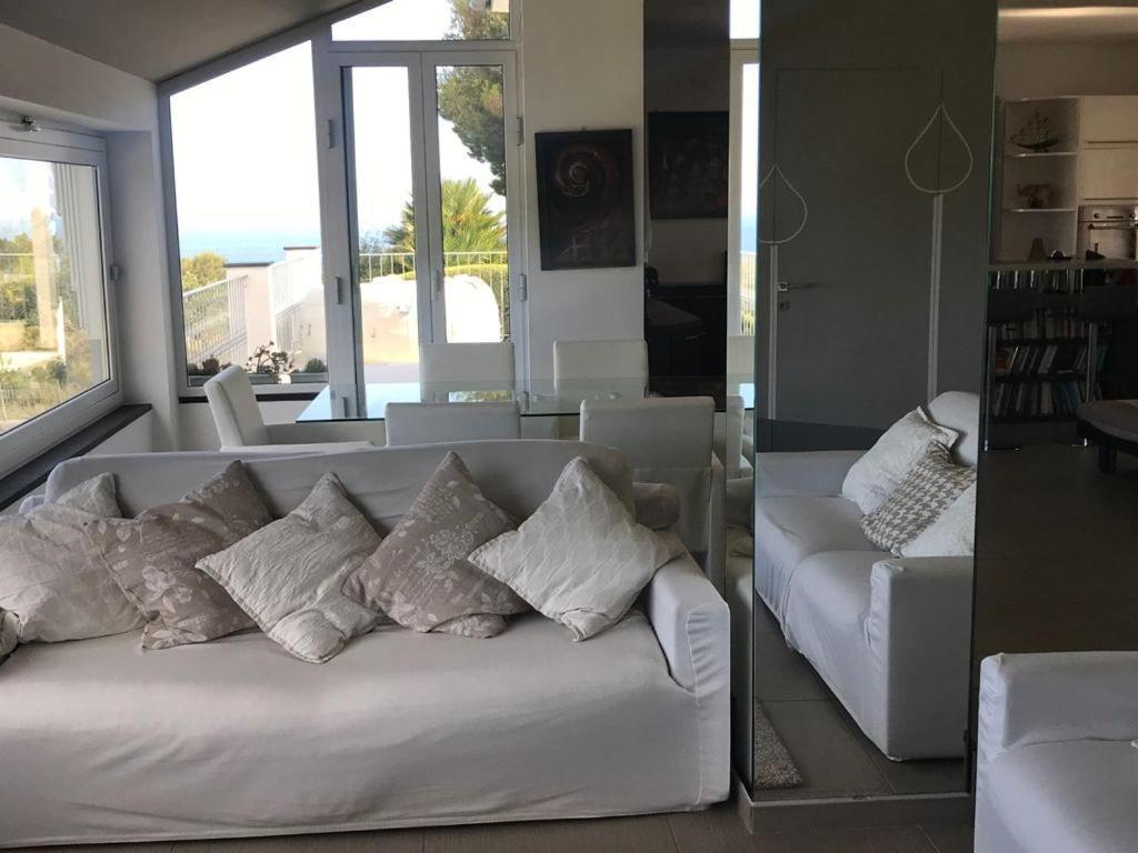 סן ברתולומיאו אל מארה Villa Shambhala מראה חיצוני תמונה