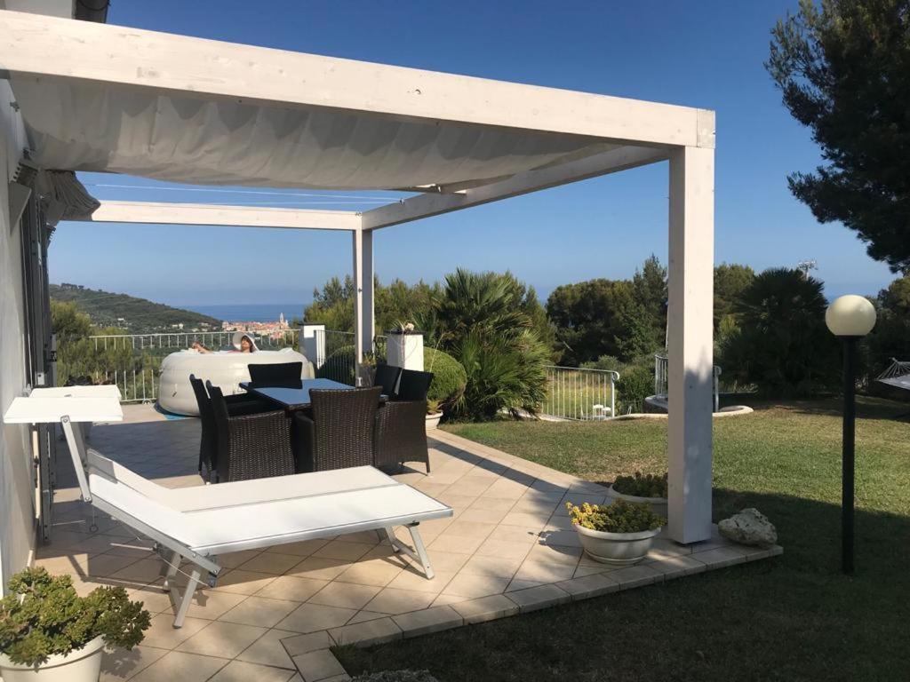 סן ברתולומיאו אל מארה Villa Shambhala מראה חיצוני תמונה